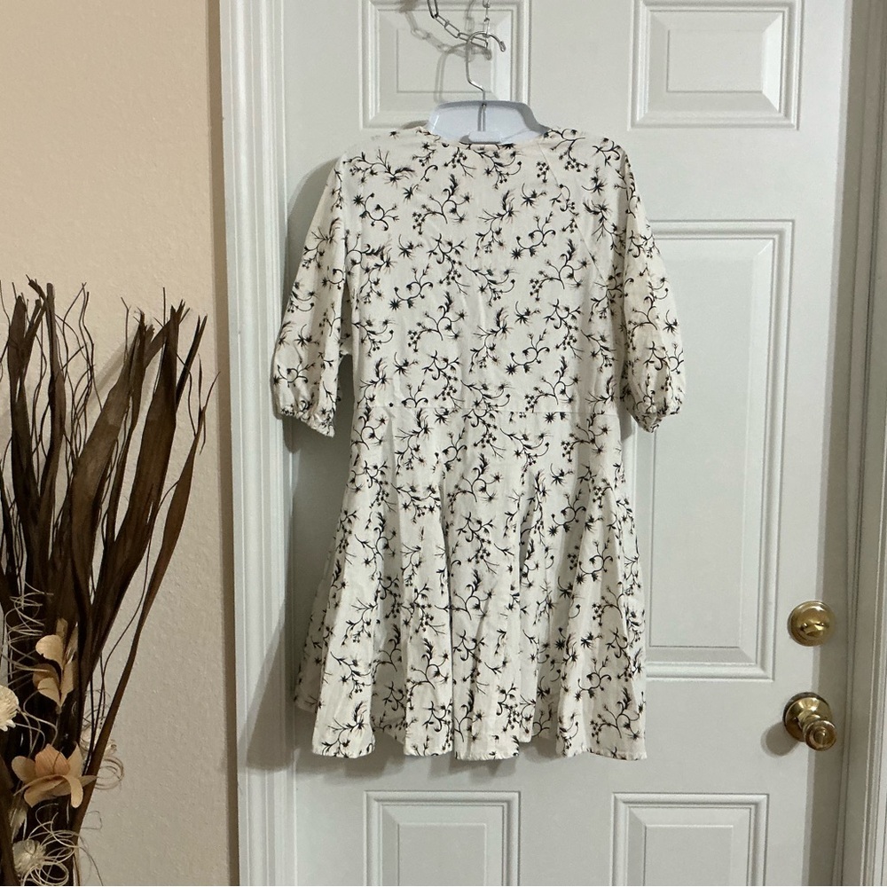 Universal Thread Cream Floral Mini Dress - Picture 3 of 8
